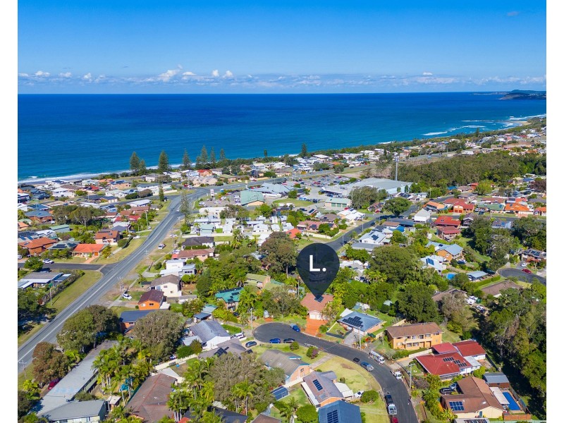 9 Banjora Place, Lake Cathie NSW 2445