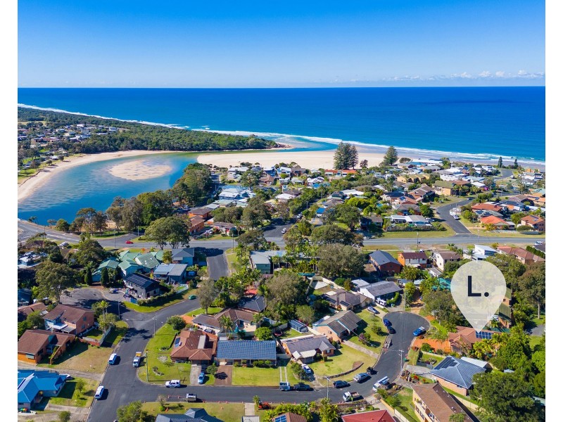 9 Banjora Place, Lake Cathie NSW 2445