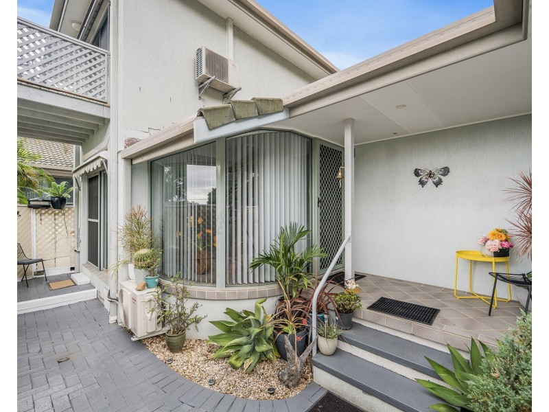 2/20 Tunis Street, Laurieton NSW 2443