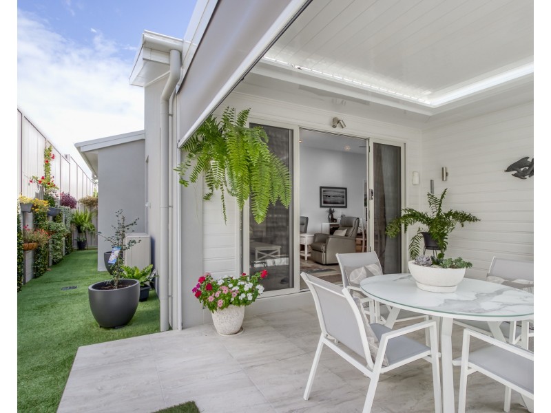 57 Larimar Loop, Lake Cathie NSW 2445
