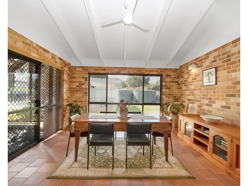 3 Beach Street, Dunbogan NSW 2443