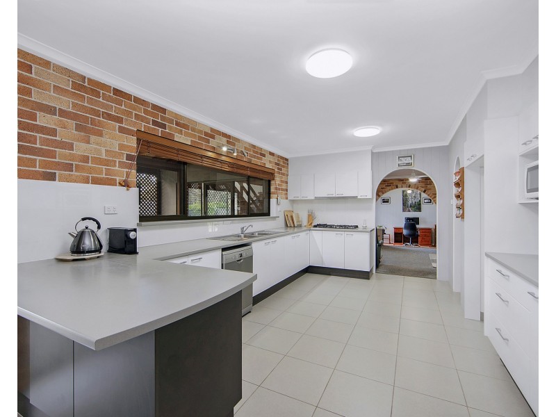 3 Beach Street, Dunbogan NSW 2443