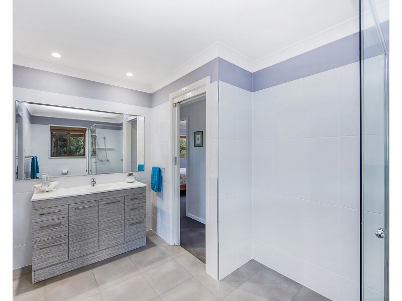 3 Beach Street, Dunbogan NSW 2443