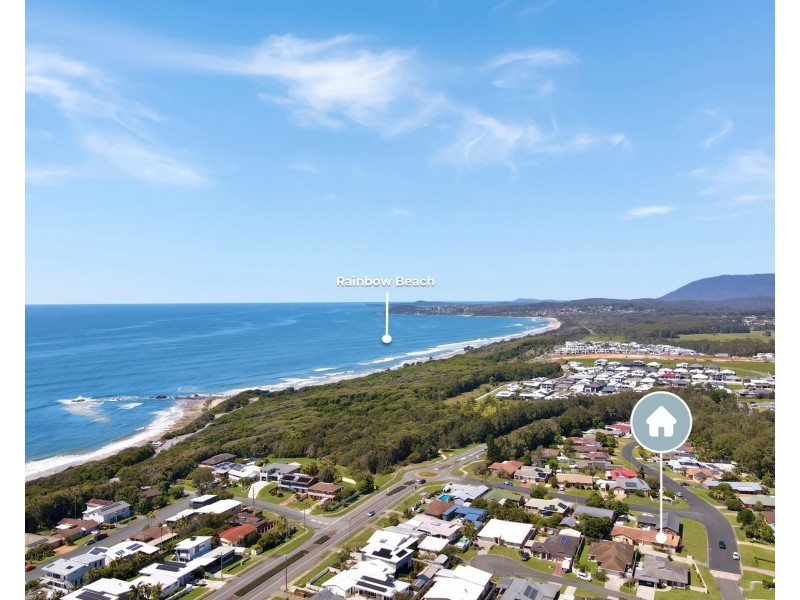 1/70 Fiona Crescent, Lake Cathie NSW 2445