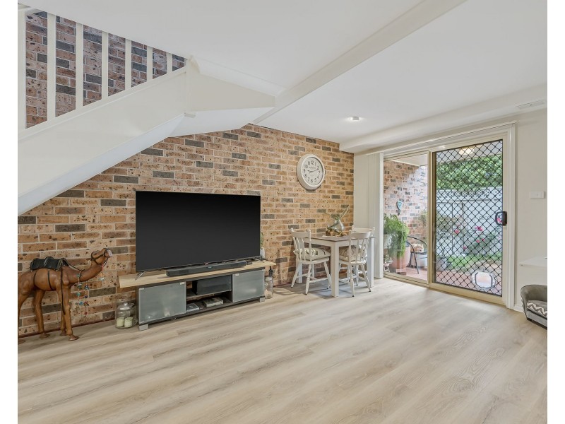 3/8 Bundella Avenue, Lake Cathie NSW 2445