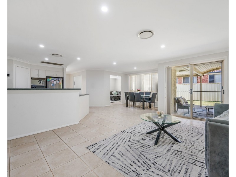 50 Explorers Way, Lake Cathie NSW 2445
