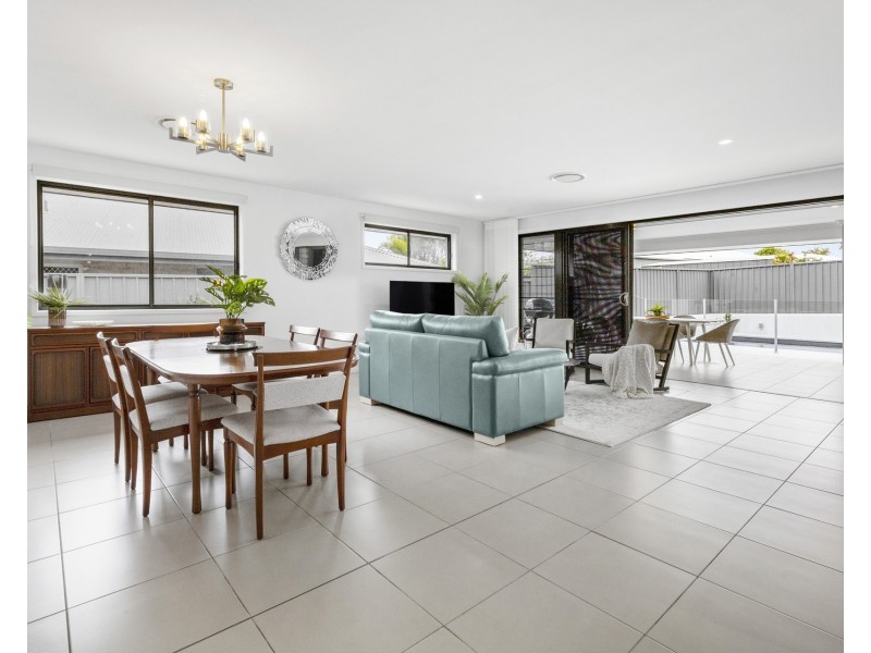8 St Vincents Way, Bonny Hills NSW 2445
