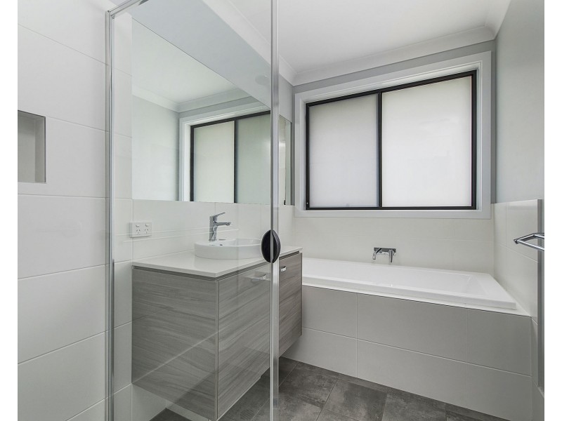 6 Barbuda Way, Lake Cathie NSW 2445