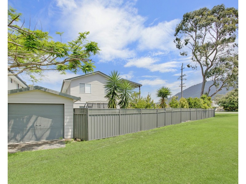 11 Arnott Street, Laurieton NSW 2443