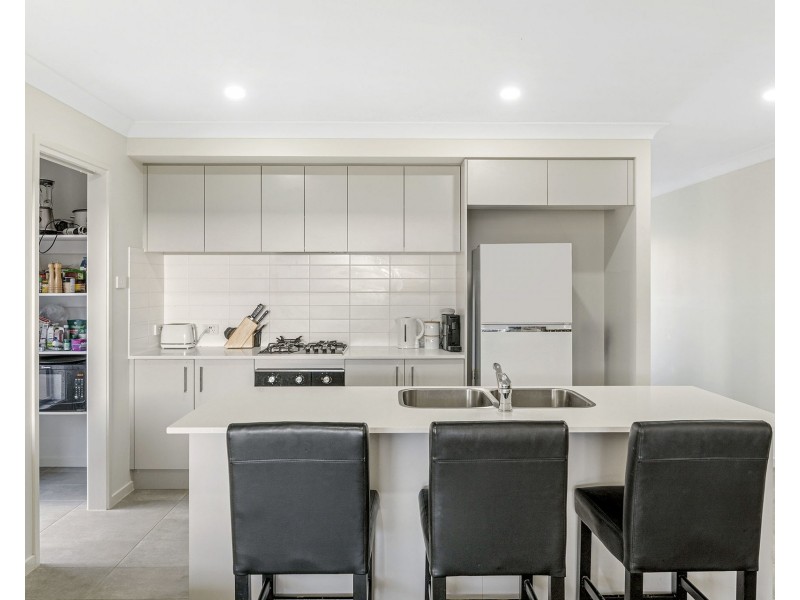 8 Anegada Road, Lake Cathie NSW 2445