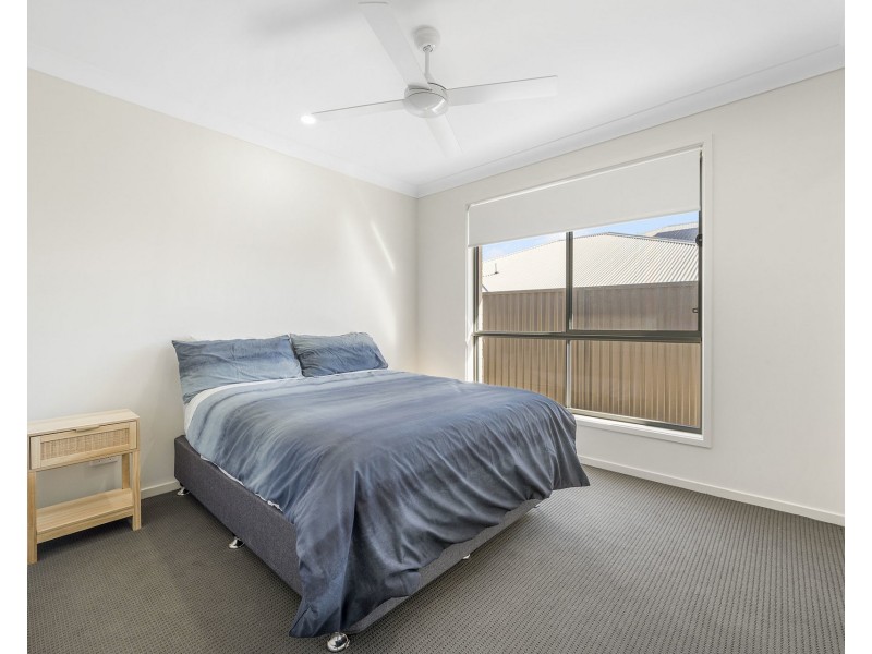 8 Anegada Road, Lake Cathie NSW 2445