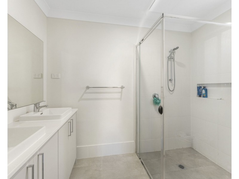 8 Anegada Road, Lake Cathie NSW 2445