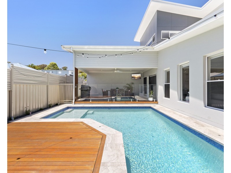 9 Ella Close, Bonny Hills NSW 2445