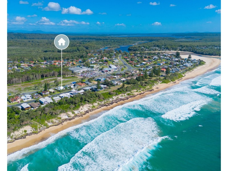 1580 Ocean Drive, Lake Cathie NSW 2445