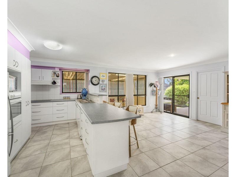 7 Fairwinds Avenue, Lakewood NSW 2443