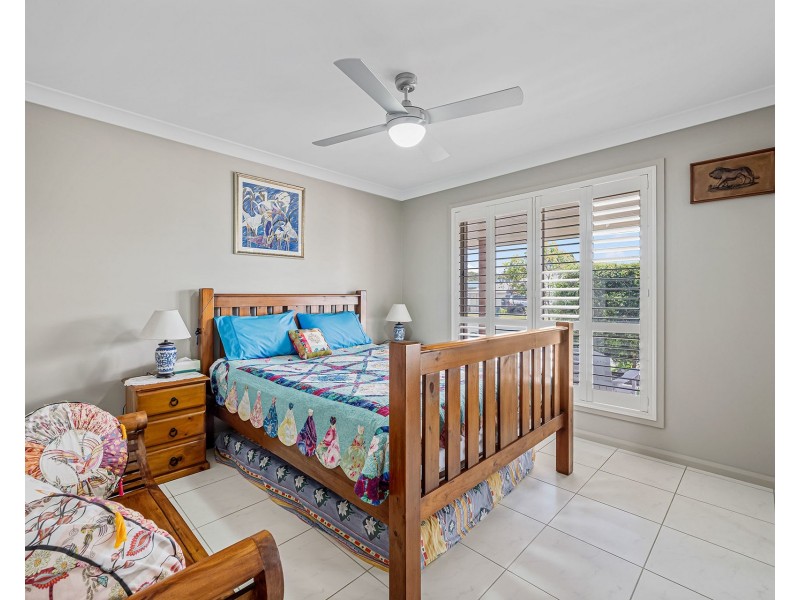 5 Catalina Close, Lake Cathie NSW 2445