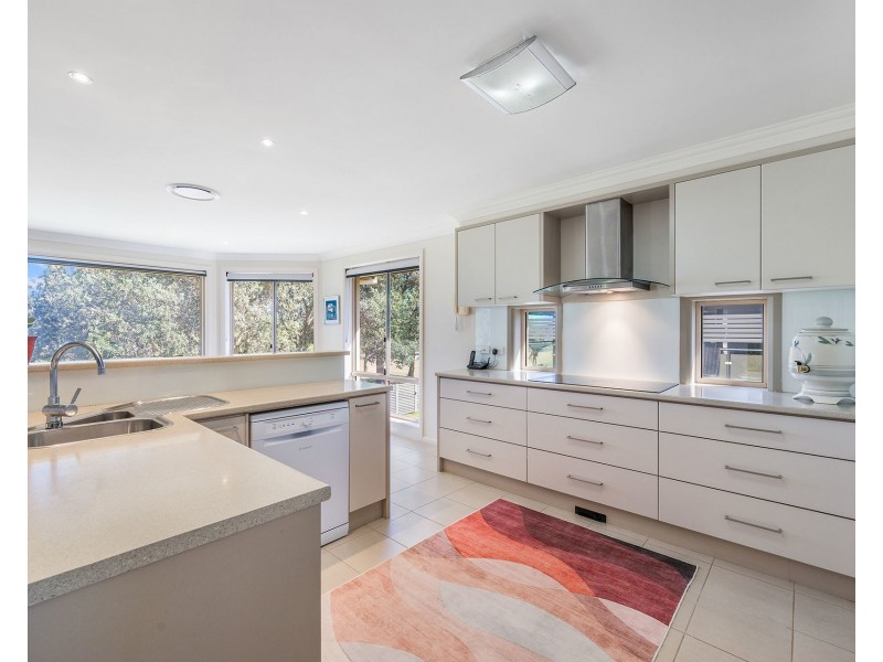 30 Chepana Street, Lake Cathie NSW 2445