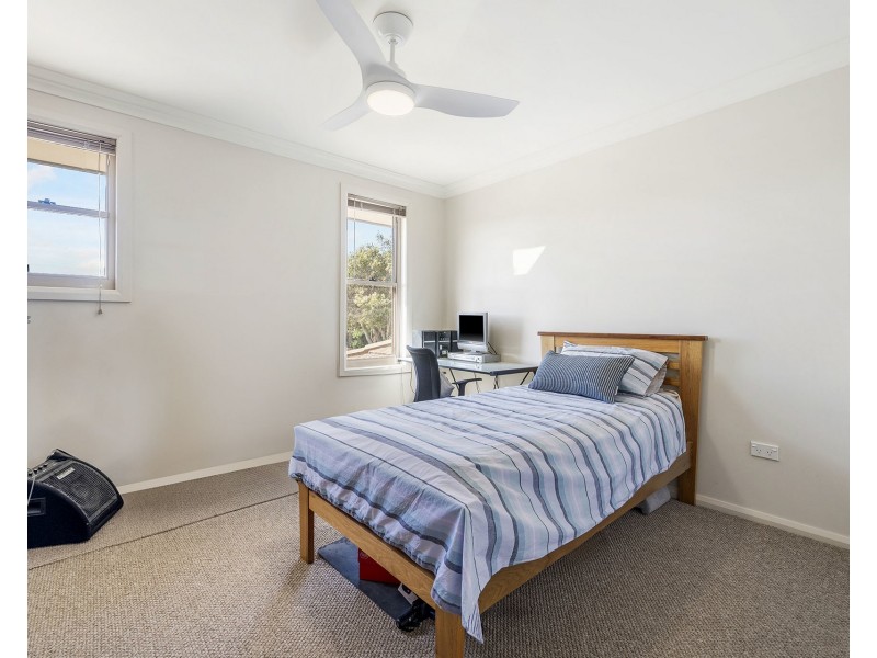 30 Chepana Street, Lake Cathie NSW 2445