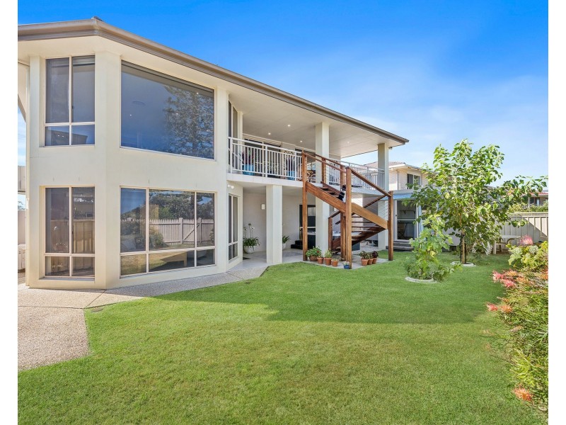 30 Chepana Street, Lake Cathie NSW 2445