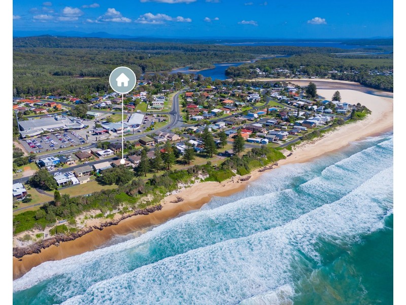 30 Chepana Street, Lake Cathie NSW 2445