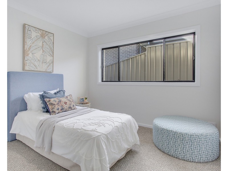 21 Tobago Parade, Lake Cathie NSW 2445