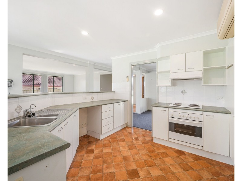 22 Kendall Crescent, Bonny Hills NSW 2445