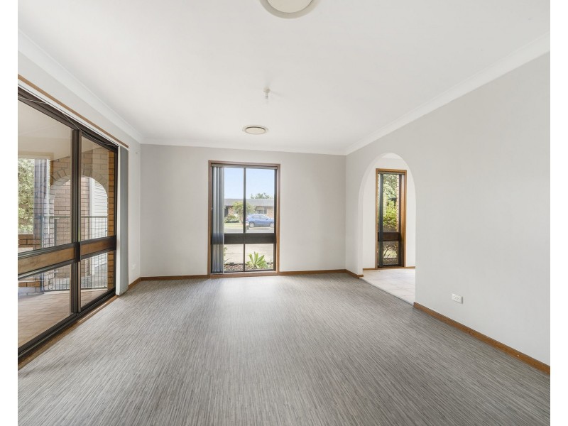 40 Evans Street, Lake Cathie NSW 2445