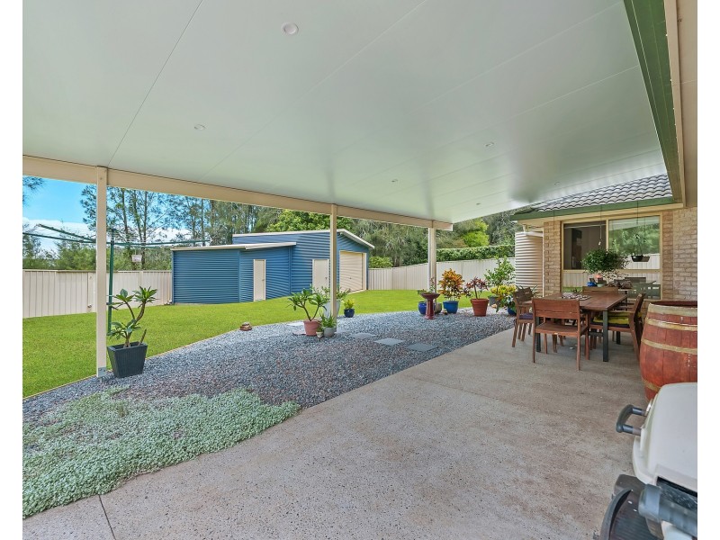39 Explorers Way, Lake Cathie NSW 2445