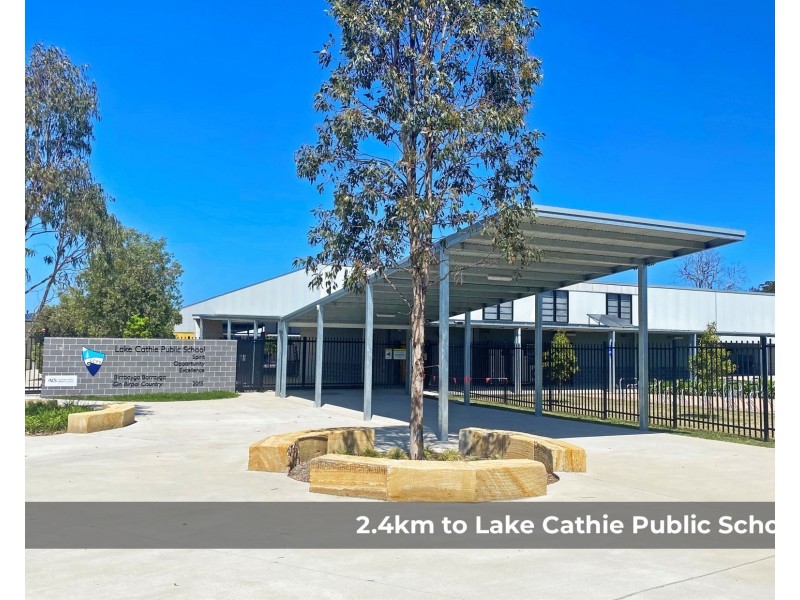 39 Explorers Way, Lake Cathie NSW 2445