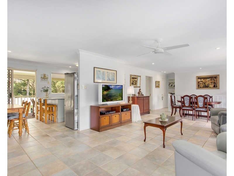 18 Bell Street, Dunbogan NSW 2443