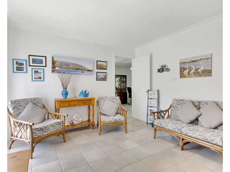 18 Bell Street, Dunbogan NSW 2443