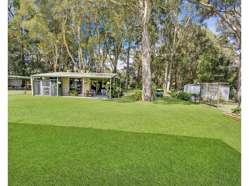 18 Bell Street, Dunbogan NSW 2443
