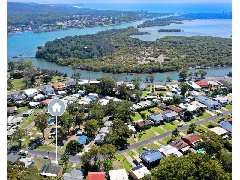 18 Bell Street, Dunbogan NSW 2443