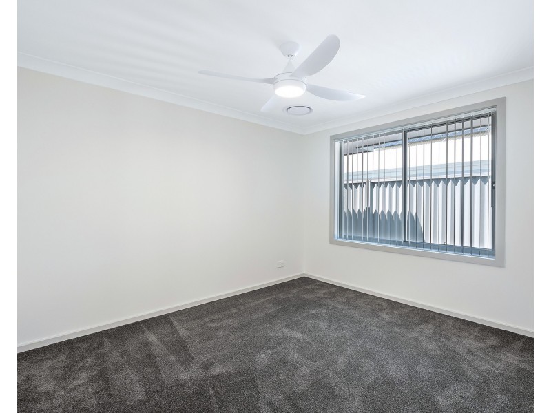 52 Prince Of Wales Drive, Dunbogan NSW 2443