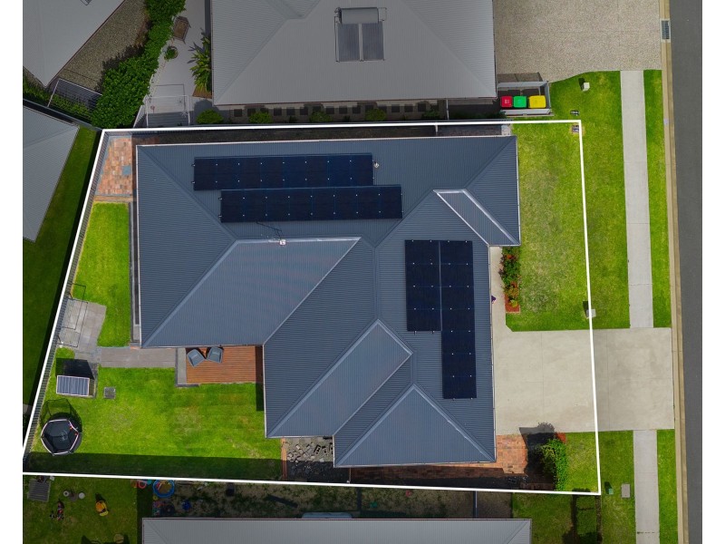 4 Antilles Way, Lake Cathie NSW 2445