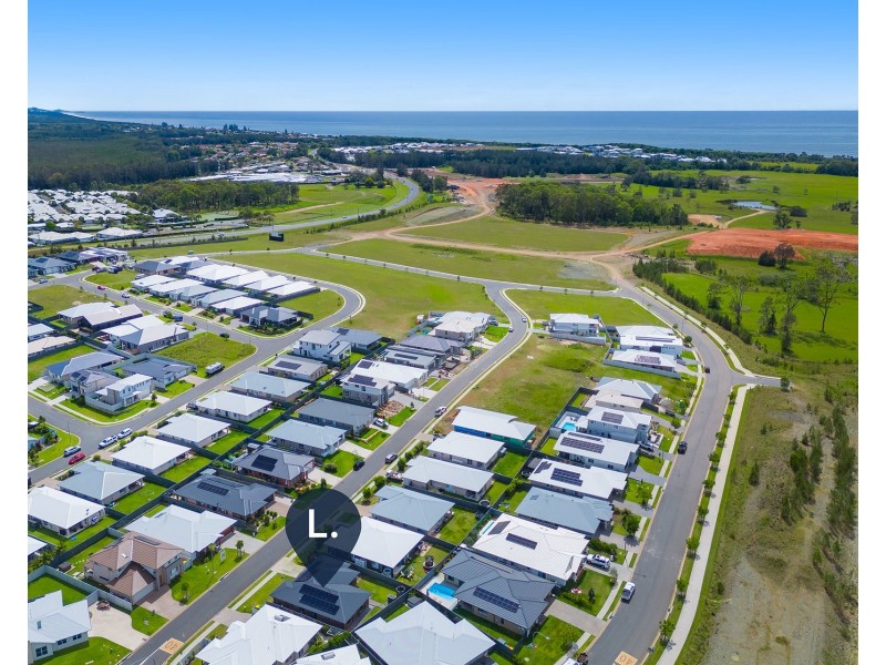 4 Antilles Way, Lake Cathie NSW 2445