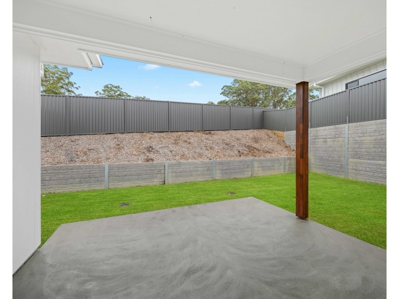 2/55 Vernon Circuit, Kew NSW 2439