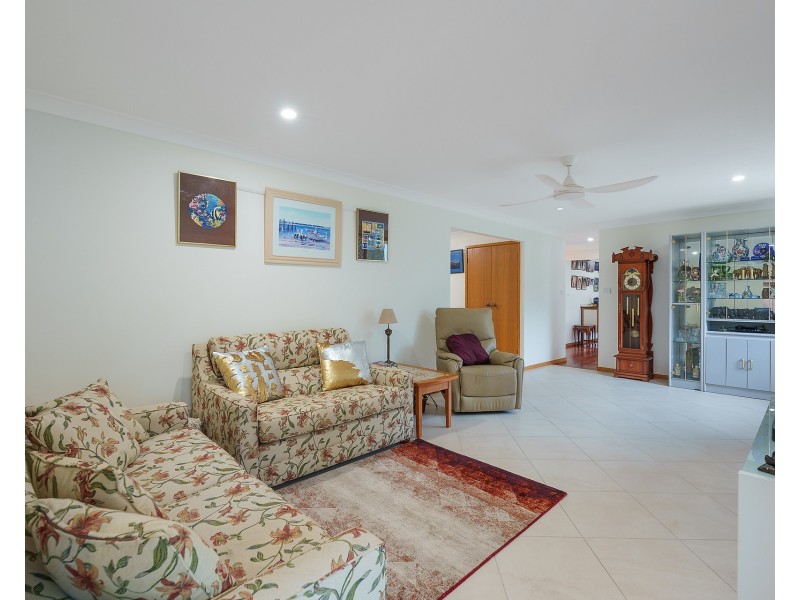 13 Haven Circuit, Laurieton NSW 2443