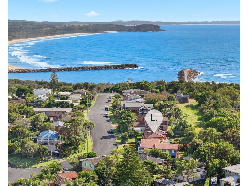 16 Bergalia Crescent, Camden Head NSW 2443