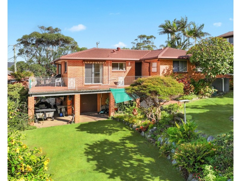 16 Bergalia Crescent, Camden Head NSW 2443