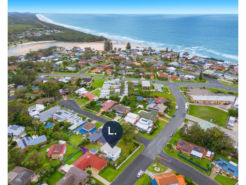 1 Monica Place, Lake Cathie NSW 2445