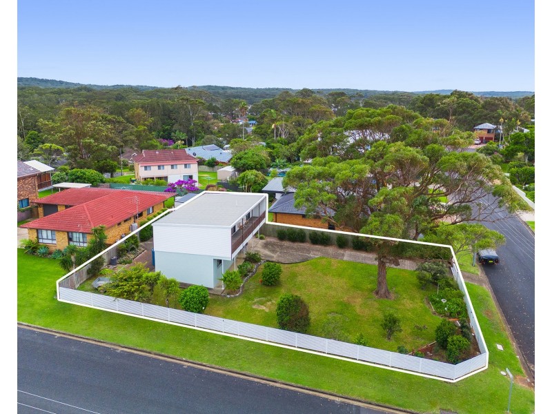 1 Monica Place, Lake Cathie NSW 2445