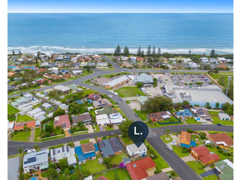 1 Monica Place, Lake Cathie NSW 2445