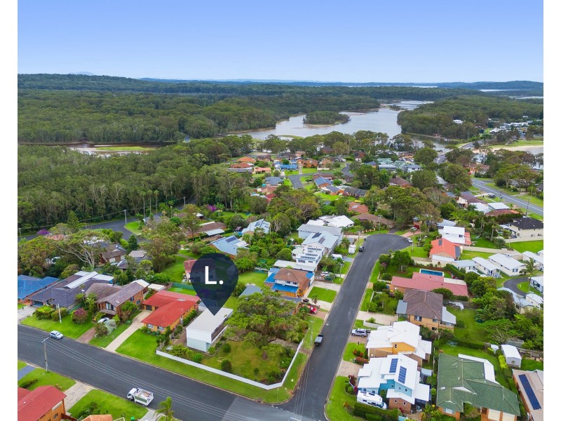 1 Monica Place, Lake Cathie NSW 2445
