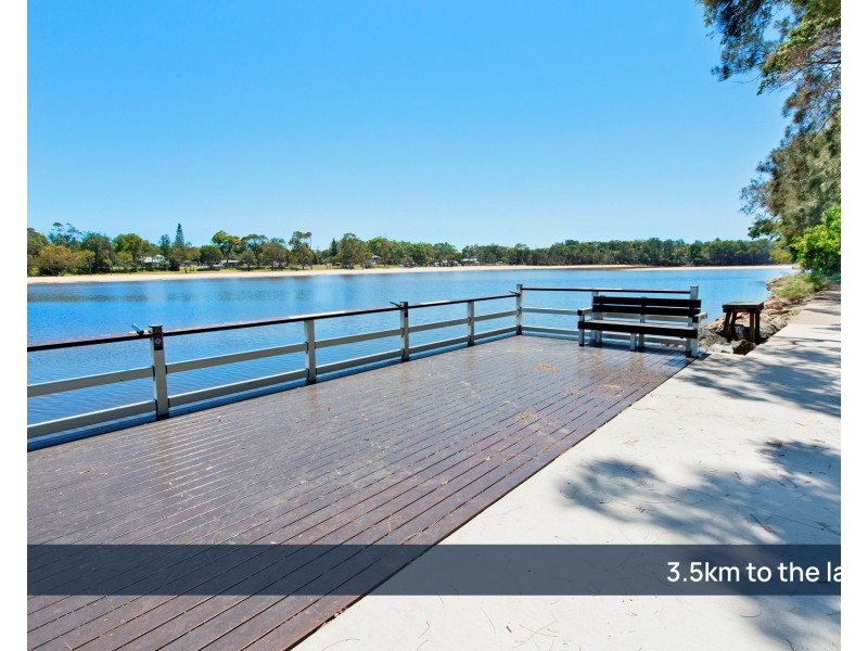 16 Summer Circuit, Lake Cathie NSW 2445