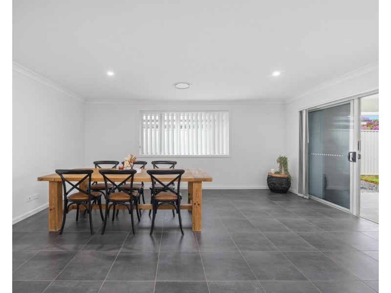 150 Scarborough Way, Dunbogan NSW 2443
