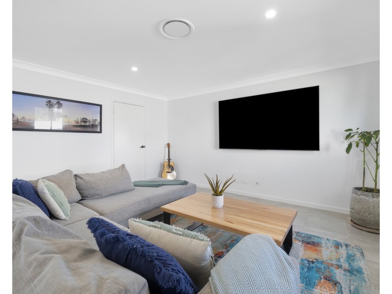 137 Scarborough Way, Dunbogan NSW 2443