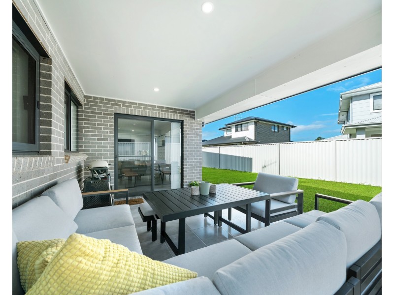 137 Scarborough Way, Dunbogan NSW 2443