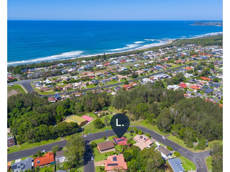 27 Mullaway Road, Lake Cathie NSW 2445