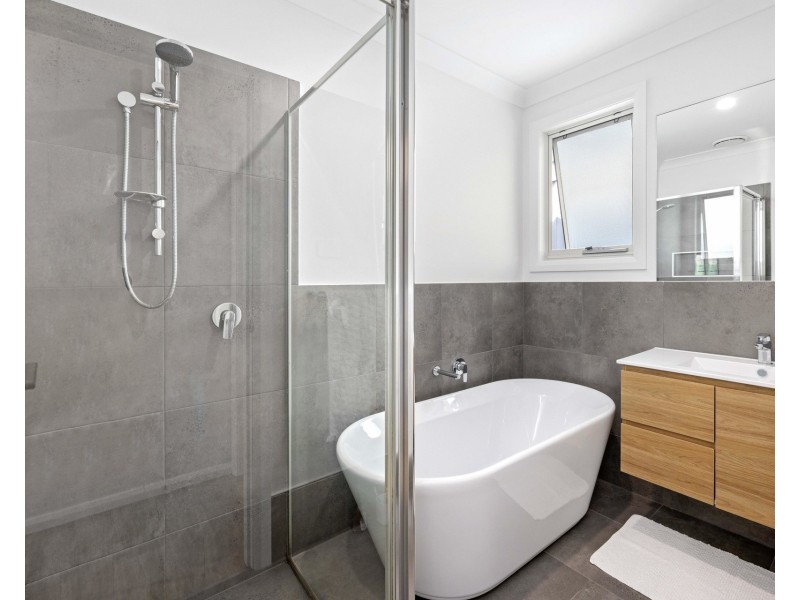 6 Seahorse Rise, Lake Cathie NSW 2445